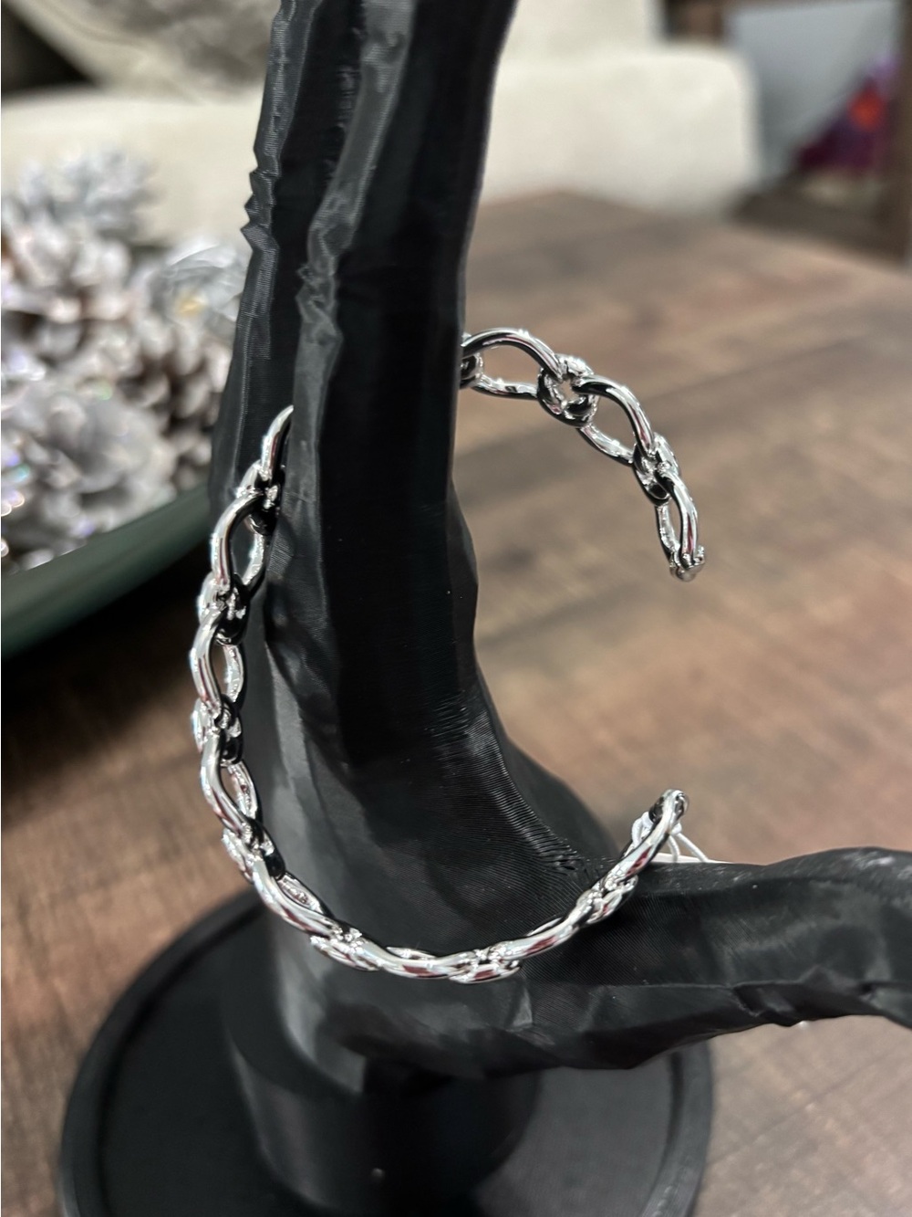 Kendra Scott Open Link Cuff Bracelet - Picture 7 of 9